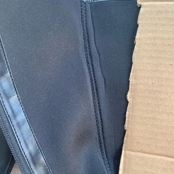 Naturalizer Black Carella Leather Wide-Calf Boot. Women's Size 8 - Picture 8 of 13